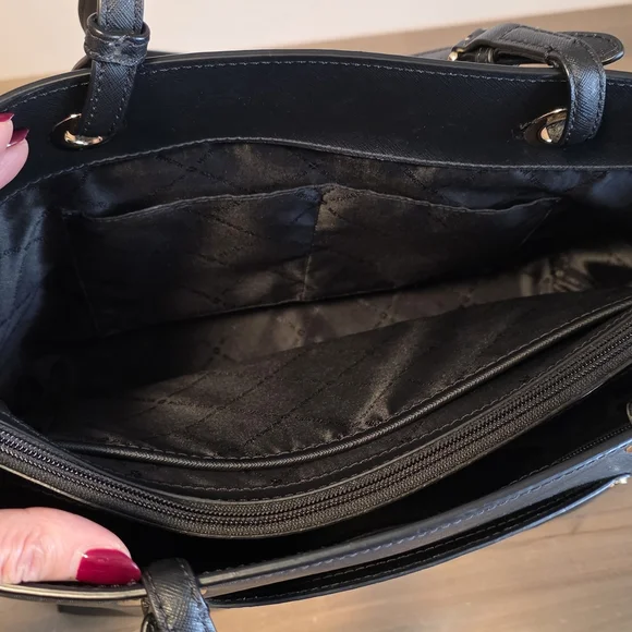 Michael Kors Black Saffiano Leather Tote with Gold Details - Picture 4 of 7